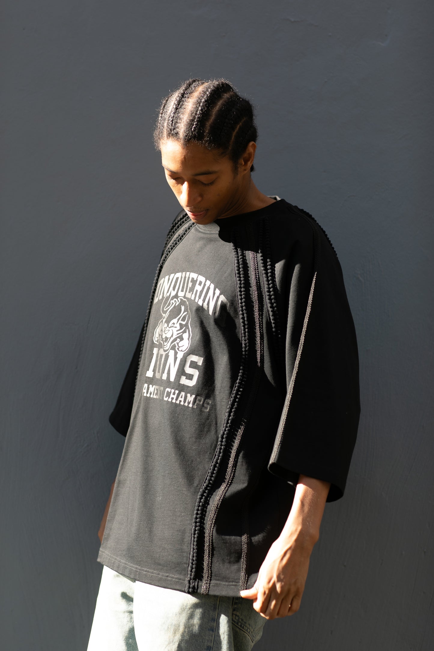 PLATINUM CLOUD / CONQURING LIONS MIDNIGHT TEE