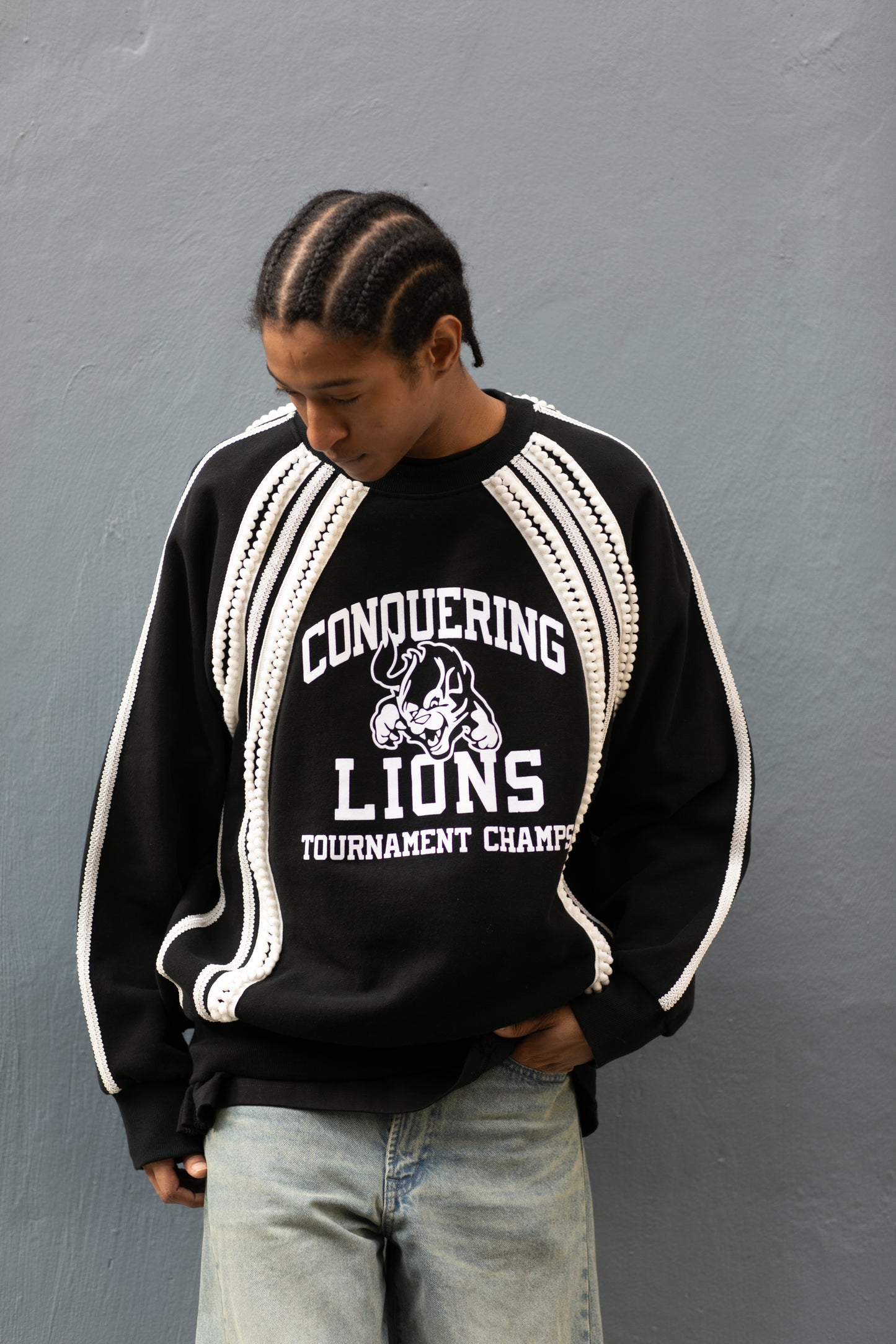 Conquering Lions — Midnight Dawn